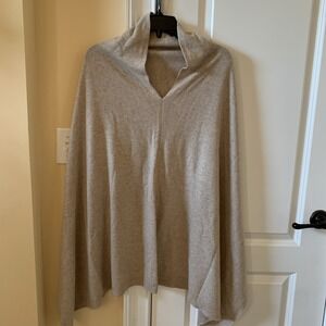 New Sasso + Smyth Cashmere blend Beige Poncho